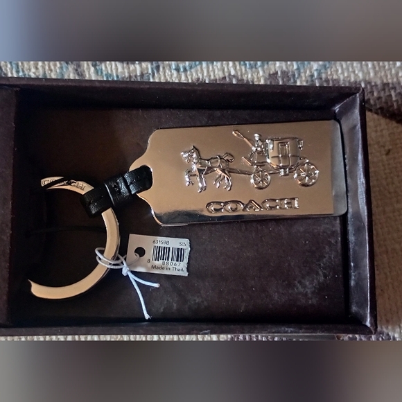 Coach Silver Metallic and Black Key Holder - Picture 1 of 5